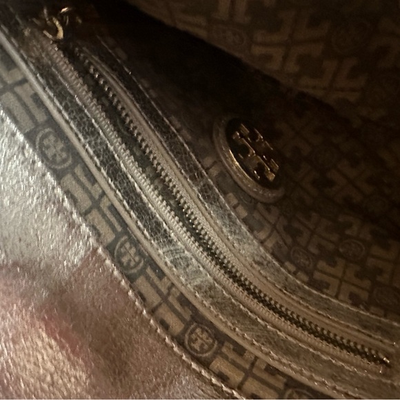 Tory burch clutch - Picture 2 of 5